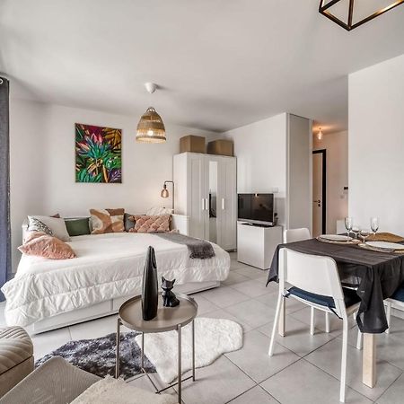 Emergence - Beautiful Studio For 2 People Balcony And Garage 안시 외부 사진